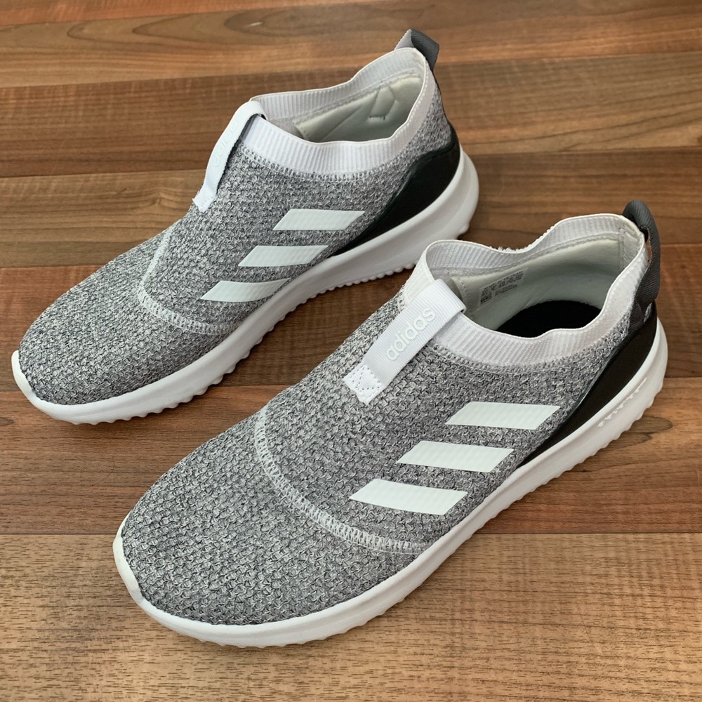 Adidas Cloudfoam.